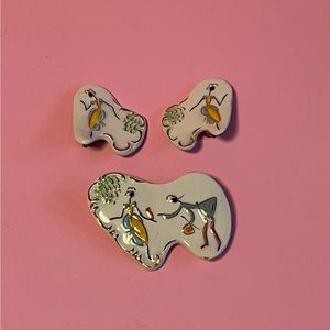 Set of Vintage clip on earrings and brooch made in Italy 1960s